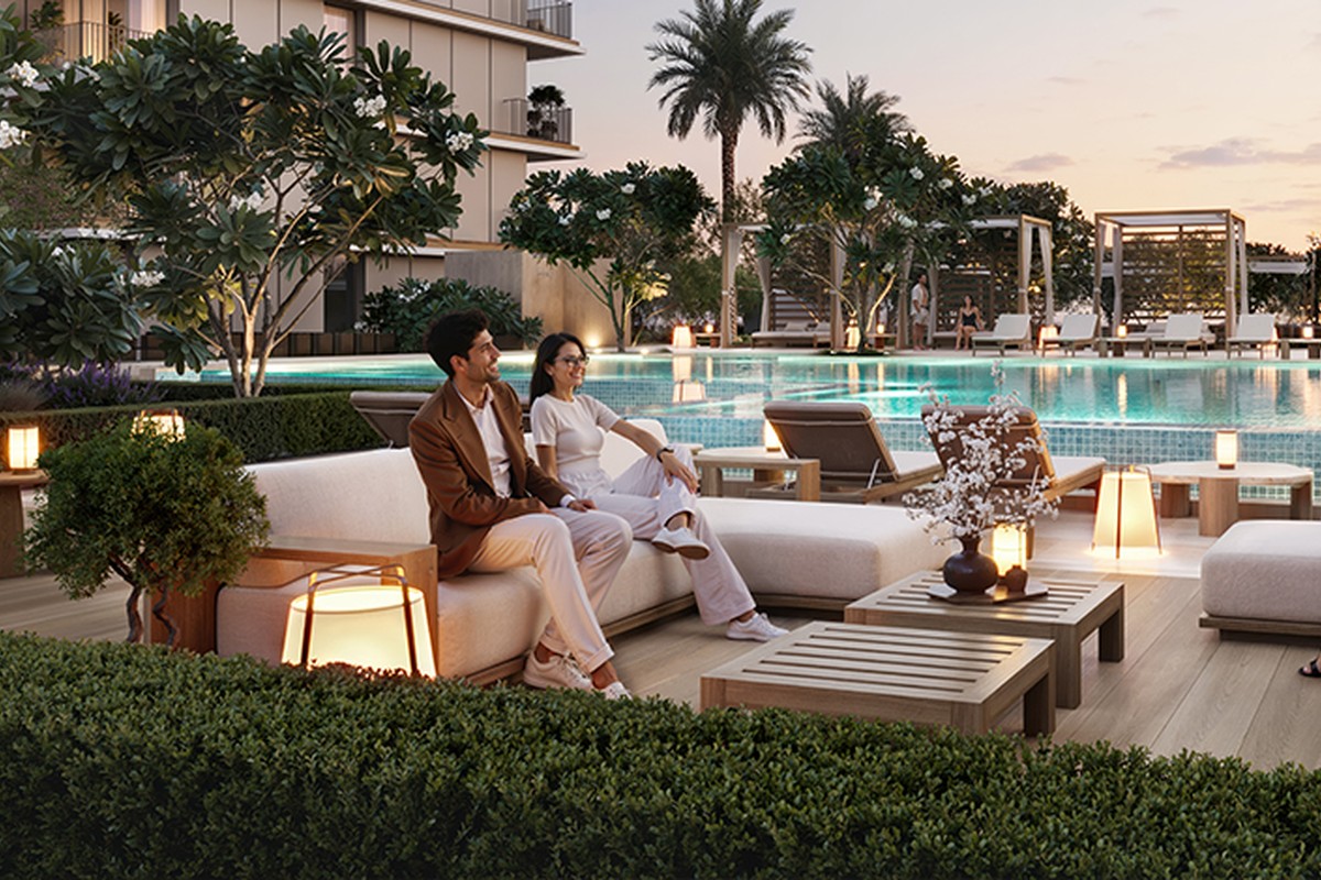 Outdoor Poolside Lounge